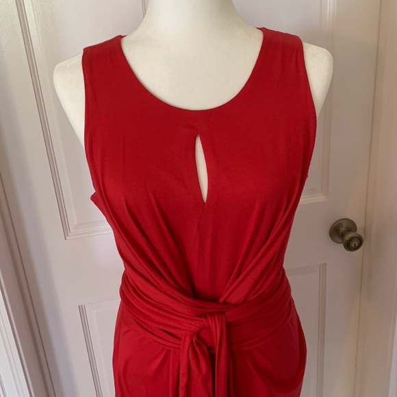 Banana Republic Dresses & Skirts - Banana Republic coral color wrap dress